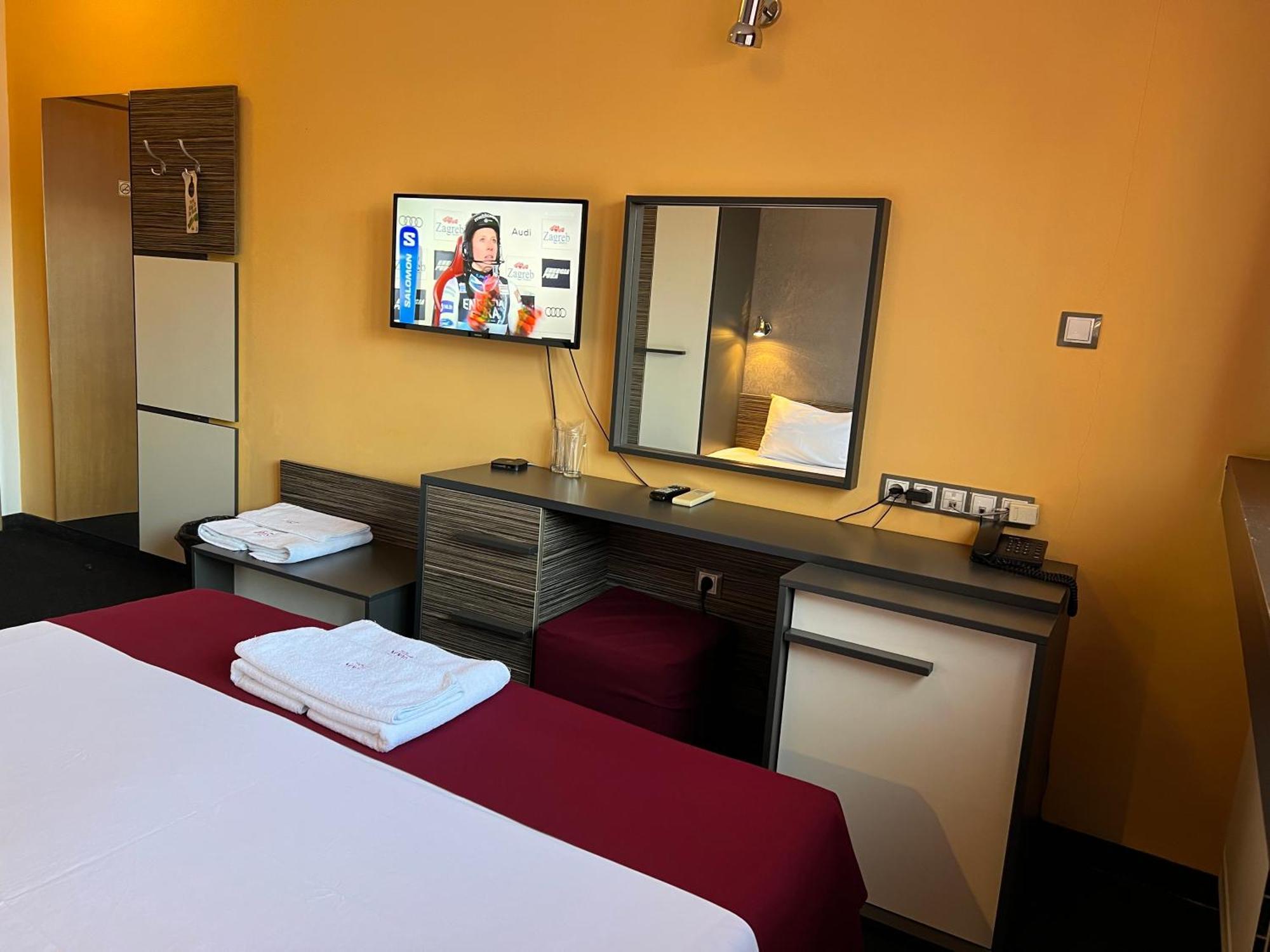 ווידין Hotel Dunav מראה חיצוני תמונה